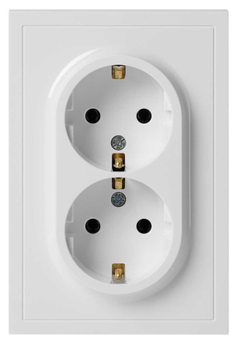 Розетка ЭРА Galaxy 15-2105-01 с заземлением двойная 2X2P+E Schuko со шторками IP20 16А-250В белый Б0070697