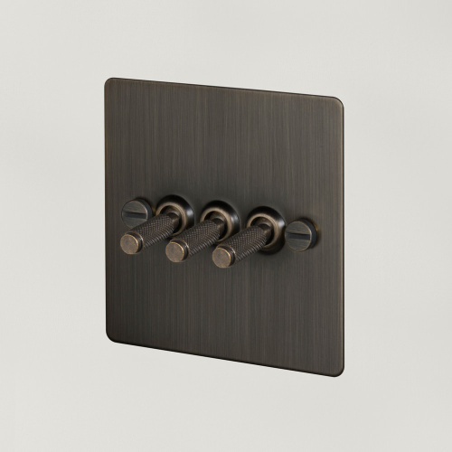 Выключатель 3G Toggle Smoked Bronze