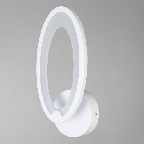 Настенный светильник Escada 10219/1 LED*9W White фото 6