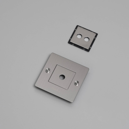 Рамка 1G Horizontal with Infills Steel logo