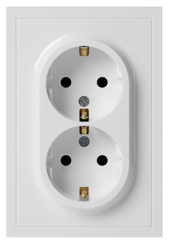 Розетка ЭРА Galaxy 15-2104-01 с заземлением двойная 2X2P+E Schuko 16А-250В IP20 белый Б0070678