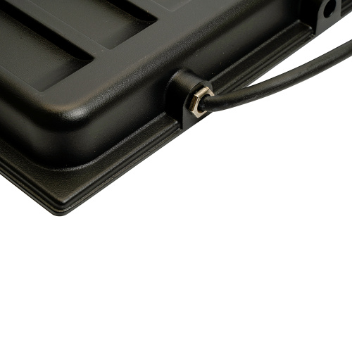 Светодиодный прожектор Feron LL-924 IP65 200W 4000K фото 3