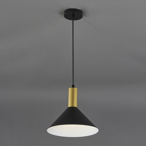 Подвесной светильник Escada 1108/1S E27*60W Black фото 3