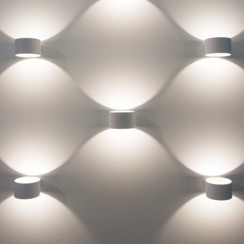 Настенный светодиодный светильник Coneto MRL LED 1045 белый фото 3 Настенный светодиодный светильник Coneto MRL LED 1045 белый фото 3