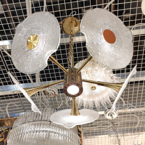 Люстра Cloyd GRAMMY C6 / Ø60 см - золото (арт.10666) Люстра Cloyd GRAMMY C6 / Ø60 см - золото (арт.10666)