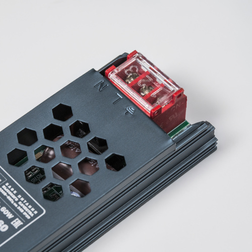 60CORDA5 Тросовая система CORDA 5м и блок питания на 60W (max мощность ленты 11W/метр) (418005+418990+424060) фото 8 60CORDA5 Тросовая система CORDA 5м и блок питания на 60W (max мощность ленты 11W/метр) (418005+418990+424060) фото 8