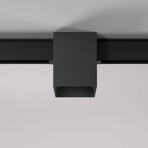 Slim Magnetic Трековый светильник 12W 4200K Solo чёрный 85055/01 85055/01 фото 2 Slim Magnetic Трековый светильник 12W 4200K Solo чёрный 85055/01 85055/01 фото 2