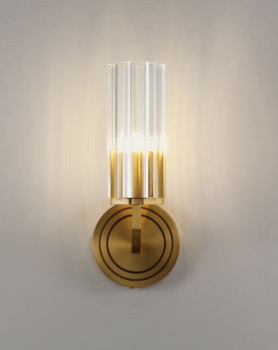 Светильник настенный Moderli V11015-1W Brass фото 2