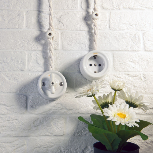 Ретро кабель витой 3х1,5 белый 20 м (под заказ) W6453201 фото 3 Ретро кабель витой 3х1,5 белый 20 м (под заказ) W6453201 фото 3