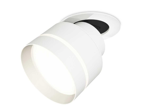 Комплект спота Ambrella light Techno Spot XM (A2241, A2105, C8101, N8461) XM8101525