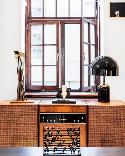 Настольная лампа Bell Black LED фото 4