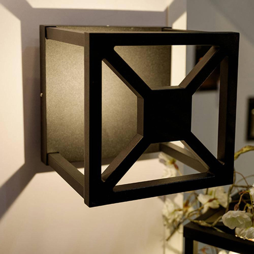 Уличный настенный светодиодный светильник Arlight LGD-Wall-Cub-4B-12W Warm White 021812 фото 2 Уличный настенный светодиодный светильник Arlight LGD-Wall-Cub-4B-12W Warm White 021812 фото 2