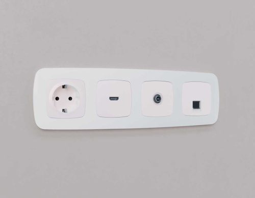 Комплект механизма компьютерной розетки RJ-45 экранированной с автоматической защитной шторкой OMEGA Жемчуг QUANT (OP2120, VM185) MO212005 фото 5