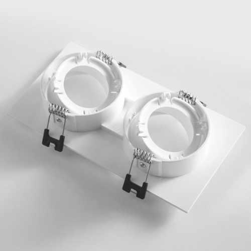 012626 Рамка (светильник) PVC д/LED-модулей 941хх и LED-ламп D50мм SINGO 2X QUAD БЕЛЫЙ фото 3 012626 Рамка (светильник) PVC д/LED-модулей 941хх и LED-ламп D50мм SINGO 2X QUAD БЕЛЫЙ фото 3