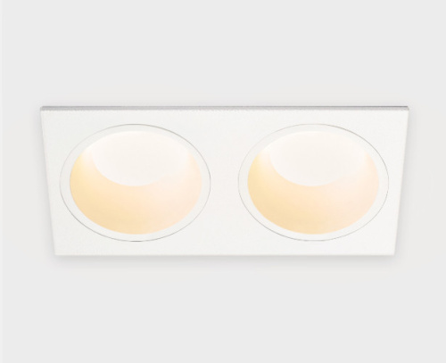 IT08-8013 white 3000K 2 шт + IT08-8015 white светильник встраиваемый с рамкой