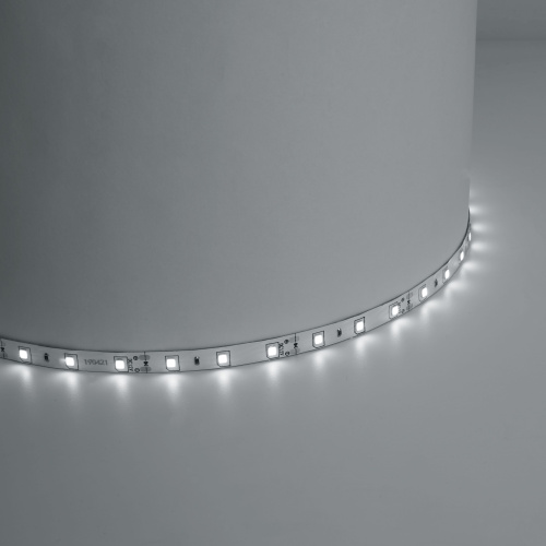 Светодиодная LED лента Feron LS603, 60SMD(2835)/m 4.8W/m 12V 5m 4000К фото 7