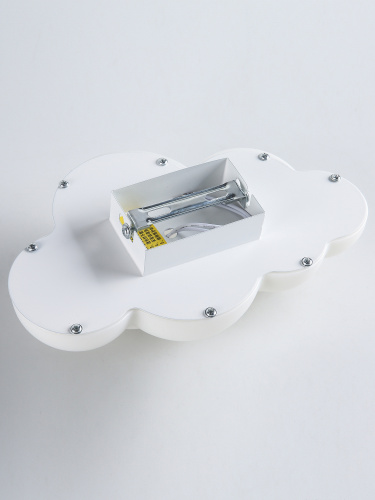 Светильник настенный облако белый LED 9Вт 15см Zortes SKY ZRS.1119.09 фото 7