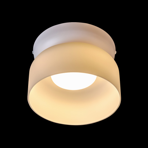 10466 Milky white Потолочный светильник LOFT IT Totem фото 3 10466 Milky white Потолочный светильник LOFT IT Totem фото 3