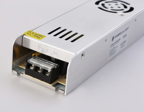 Блок питания с EMC 12В 360Вт 185-260В IP20 223*67*40 фото 3 Блок питания с EMC 12В 360Вт 185-260В IP20 223*67*40 фото 3