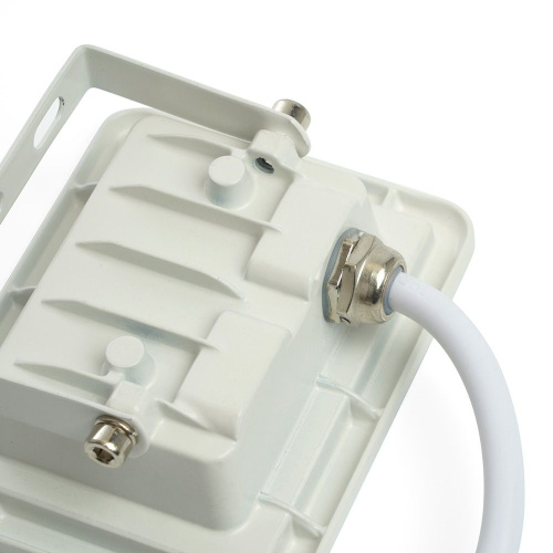 Светодиодный прожектор SAFFIT SFL90-10 IP65 10W 6400K белый фото 5