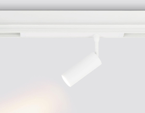Трековый светодиодный светильник Ambrella Light Track System Magnetic 220V GL1201 фото 2 Трековый светодиодный светильник Ambrella Light Track System Magnetic 220V GL1201 фото 2