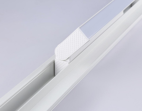 Трековый светодиодный светильник Ambrella light Track System Magnetic GL4061 фото 5 Трековый светодиодный светильник Ambrella light Track System Magnetic GL4061 фото 5