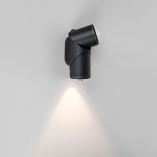 Уличный настенный поворотный светильник GIRA D LED IP54 35127/D черный фото 3 Уличный настенный поворотный светильник GIRA D LED IP54 35127/D черный фото 3