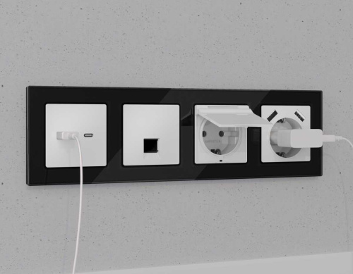 Комплект механизма компьютерной розетки RJ-45 экранированной с автоматической защитной шторкой ALFA Белый матовый QUANT (AP1320, VM185) MA132005 фото 3 Комплект механизма компьютерной розетки RJ-45 экранированной с автоматической защитной шторкой ALFA Белый матовый QUANT (AP1320, VM185) MA132005 фото 3