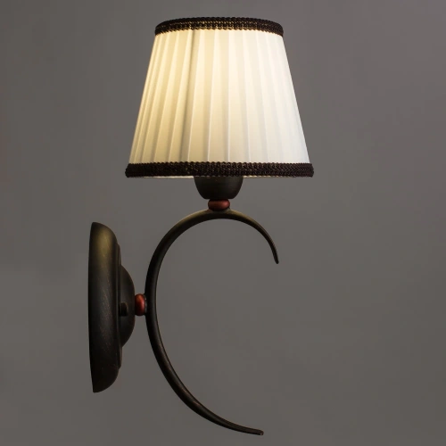 Бра Arte Lamp IRENE A5133AP-1BR фото 2 Бра Arte Lamp IRENE A5133AP-1BR фото 2