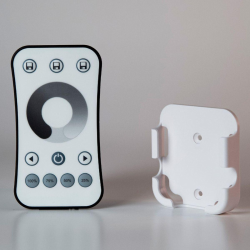 Пульт ДУ для контроллеров 2001-CTR-001, 2001-CTR-002 Favourite 2001-RC-001 Пульт ДУ для контроллеров 2001-CTR-001, 2001-CTR-002 Favourite 2001-RC-001