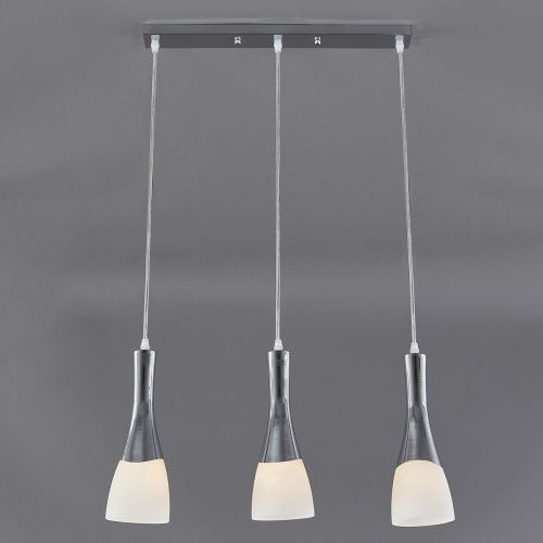Подвесной светильник Escada 10167/3S E27*60W Chrome/White фото 3 Подвесной светильник Escada 10167/3S E27*60W Chrome/White фото 3