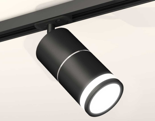 Комплект трекового светильника Ambrella light Track System XT (A2537, C7402, A2070, C7402, N7121) XT7402012 фото 3