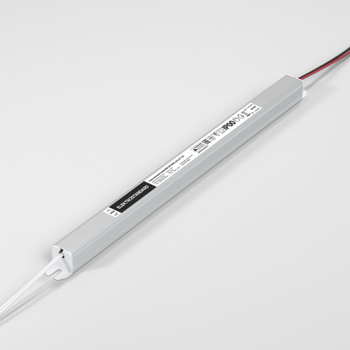 Блок питания для светодиодной ленты 24 В 60W LST 15A Блок питания для светодиодной ленты 24 В 60W LST 15A