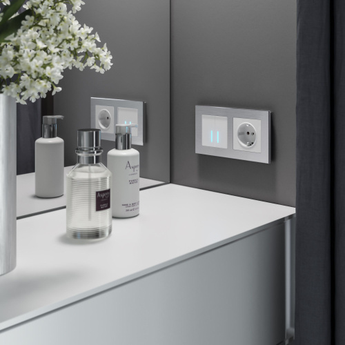 Рамка из металла на 2 поста Аluminium алюминий W0021706 фото 3 Рамка из металла на 2 поста Аluminium алюминий W0021706 фото 3