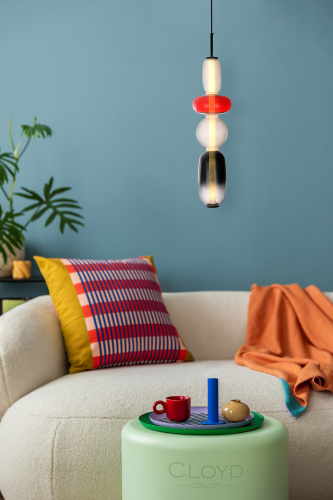 Подвесной светильник Cloyd SUPERNOVA-A P1 / выс. 65 см - 4 яруса - черный - красн. стекло (арт.11402) Подвесной светильник Cloyd SUPERNOVA-A P1 / выс. 65 см - 4 яруса - черный - красн. стекло (арт.11402)