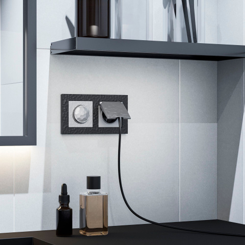 Рамка из поликарбоната на 2 поста Hammer черный W0022408 фото 7 Рамка из поликарбоната на 2 поста Hammer черный W0022408 фото 7