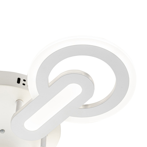 Потолочный светильник Escada 10218/5 LED*110W White фото 3 Потолочный светильник Escada 10218/5 LED*110W White фото 3