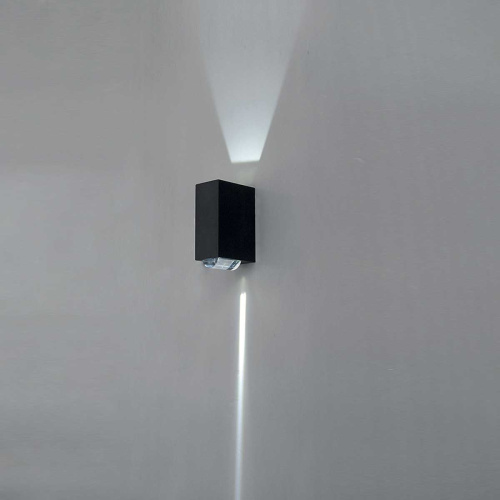 Настенный фонарь Elstead Lighting, Арт. AGNER-2W фото 4 Настенный фонарь Elstead Lighting, Арт. AGNER-2W фото 4
