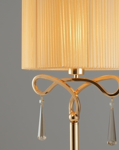 Лампа настольная Moderli V10545-1T Chilly фото 7 Лампа настольная Moderli V10545-1T Chilly фото 7