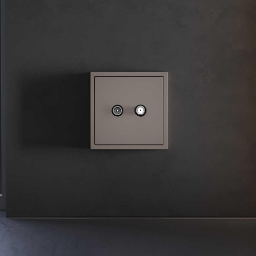 Накладка для розетки телевизионной оконечной TV+SAT, S70 (капучино) Voltum VLS001614 Накладка для розетки телевизионной оконечной TV+SAT, S70 (капучино) Voltum VLS001614