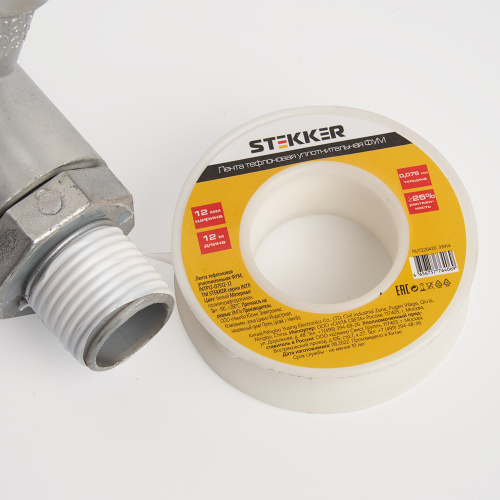 Лента уплотнительная тефлоновая ФУМ STEKKER 0,3 г/м3, 0,075*12 мм, 12 м. белая INTP12-07512-12 фото 4