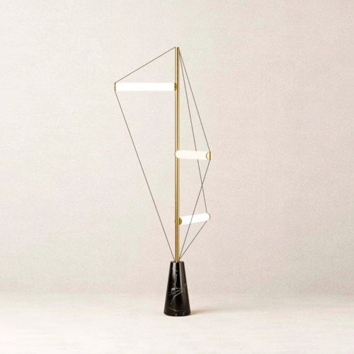 Торшер Cloyd EFIRO F3 / выс. 160 см - латунь (арт.40043) Торшер Cloyd EFIRO F3 / выс. 160 см - латунь (арт.40043)