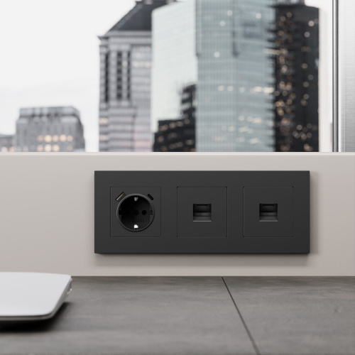 Розетка Ethernet RJ-45 cat. 6A экранированная (черный матовый) W5120108 фото 4