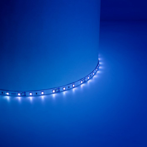 Светодиодная LED лента Feron LS603, 60SMD(2835)/m 4.8W/m 12V 5m синий фото 3