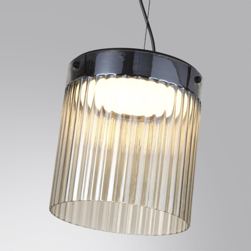 5047/20L L-VISION ODL24 000 черный/светл.янтарный/металл/стекло Подвес LED 20W 4000К 2238Лм PILLARI фото 5 5047/20L L-VISION ODL24 000 черный/светл.янтарный/металл/стекло Подвес LED 20W 4000К 2238Лм PILLARI фото 5