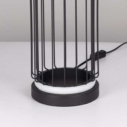 Настольная лампа DeMarkt Айсфельд 655031001 фото 2