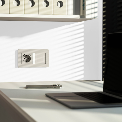 Сенсорный выключатель двухклавишный с подсветкой (дымчатый) W4522014 фото 2 Сенсорный выключатель двухклавишный с подсветкой (дымчатый) W4522014 фото 2