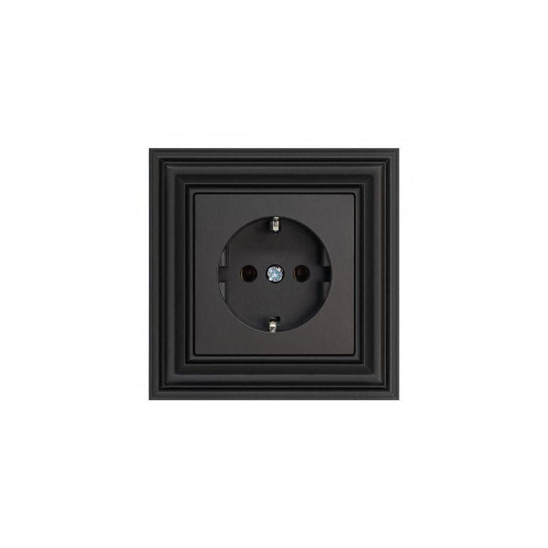 Розетка 2P+E Liregus Retro со шторками черный матовый 29-222