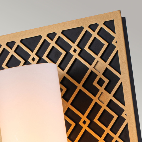 Бра для ванных комнат Elstead Lighting ZIGGY1-LG фото 6 Бра для ванных комнат Elstead Lighting ZIGGY1-LG фото 6