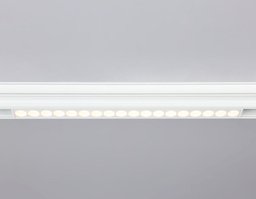 Трековый светодиодный светильник Ambrella light Track System Magnetic GL4028 фото 2